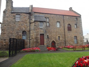 The Hospitium of the Grey Friars facing the harbour, but far away from it
