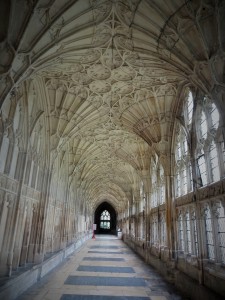 Known as a fan vaulted ceiling and 650 years old. Its in the cloisters which were used in a harry potter movie