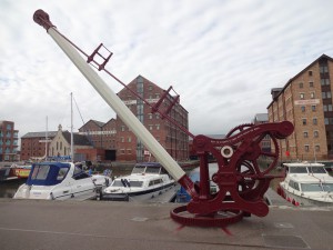 Crane used for loading and unloading vessels in previous times