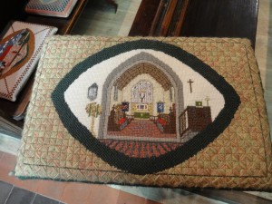 Kneeler cushion